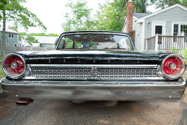 Ford Galaxy 500 Rear view