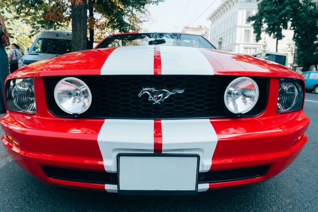 Mustang Grill